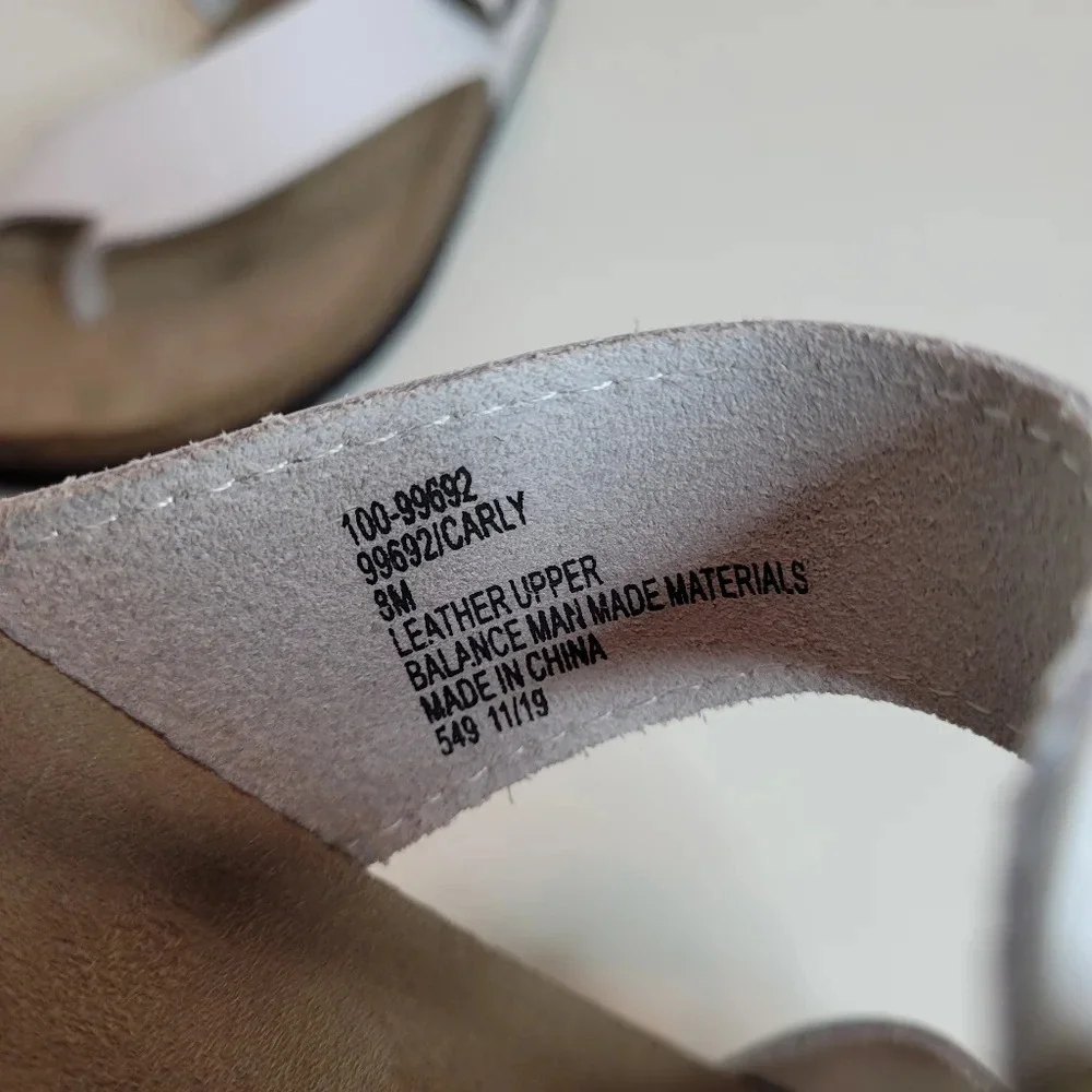 White Mountain White Carly Footbed Sandals 27702 Size Women's 8 NEW